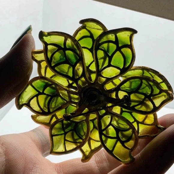 Vintage Large Pliquè a Jour Rhinestone Gold Tone Flower Daisy Magnolia Brooch - Picture 3 of 8